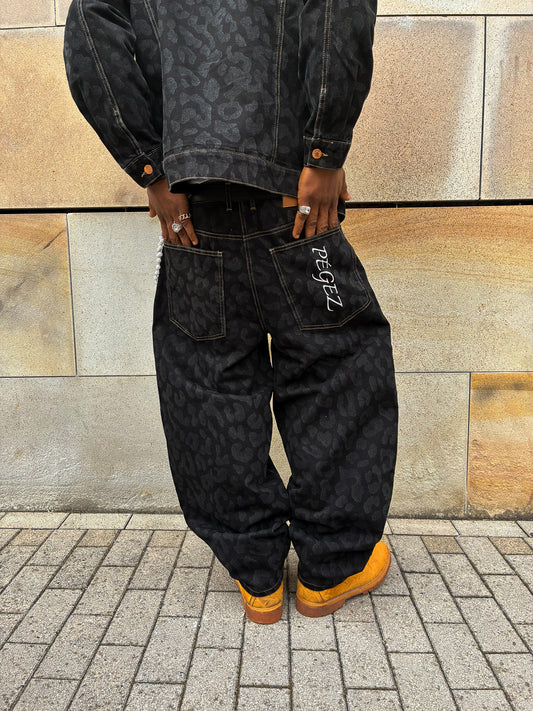PÉGEZ Urban Predator Denim – Oversized Baggy Jeans Streetwear