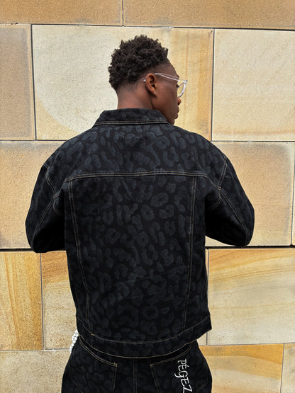 PÉGEZ Urban Predator Jacket – Streetwear Jacke aus der Urban Predator Kollektion