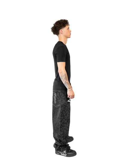 URBAN PREDATOR DENIM